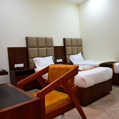 Unnati Stay Inn Vijayapura Bijāpur 외부 사진