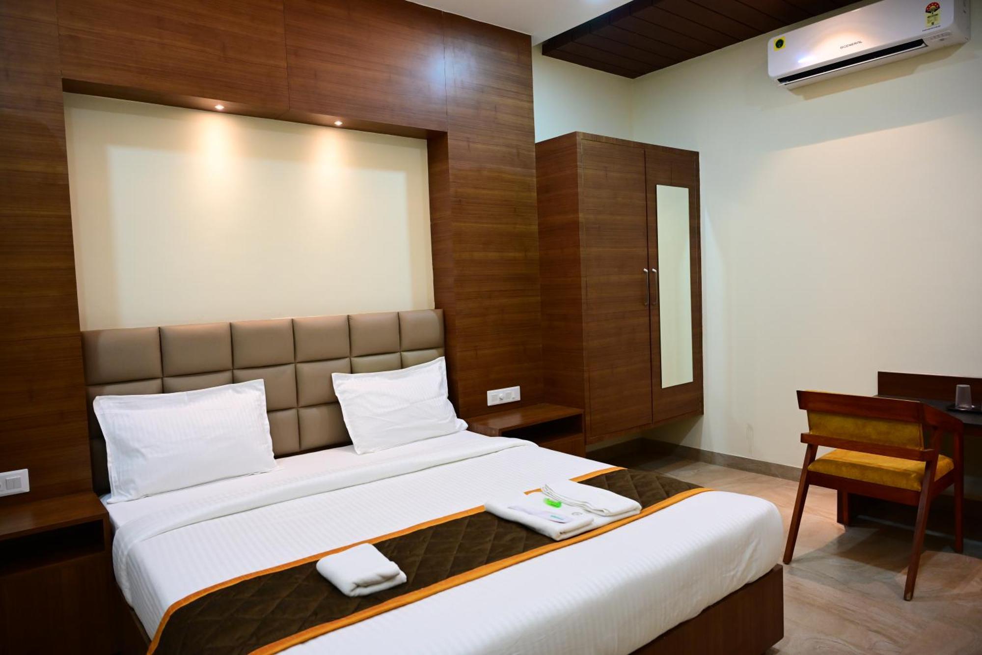 Unnati Stay Inn Vijayapura Bijāpur 외부 사진