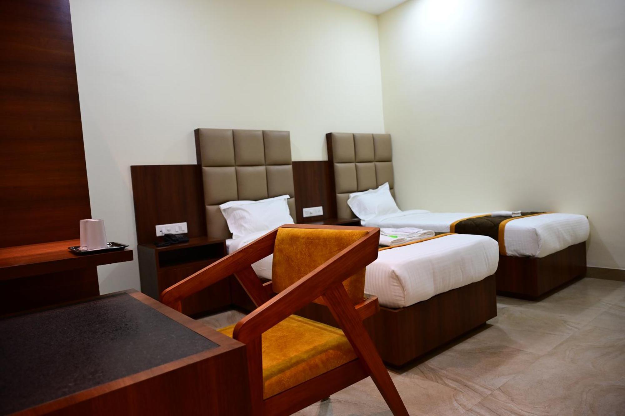 Unnati Stay Inn Vijayapura Bijāpur 외부 사진
