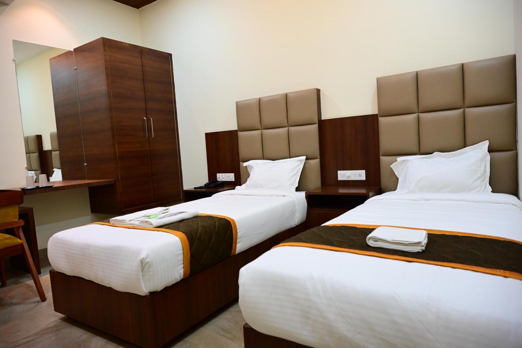 Unnati Stay Inn Vijayapura Bijāpur 외부 사진