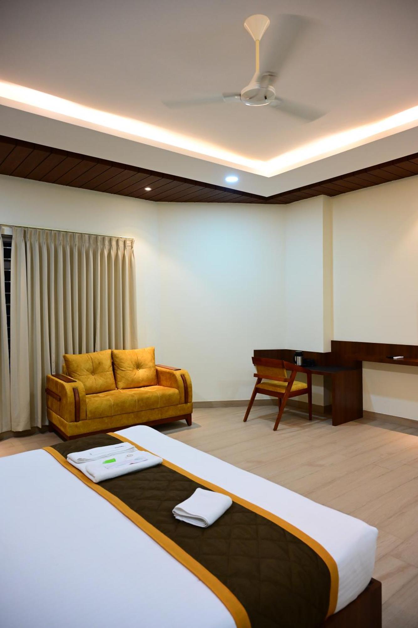 Unnati Stay Inn Vijayapura Bijāpur 외부 사진