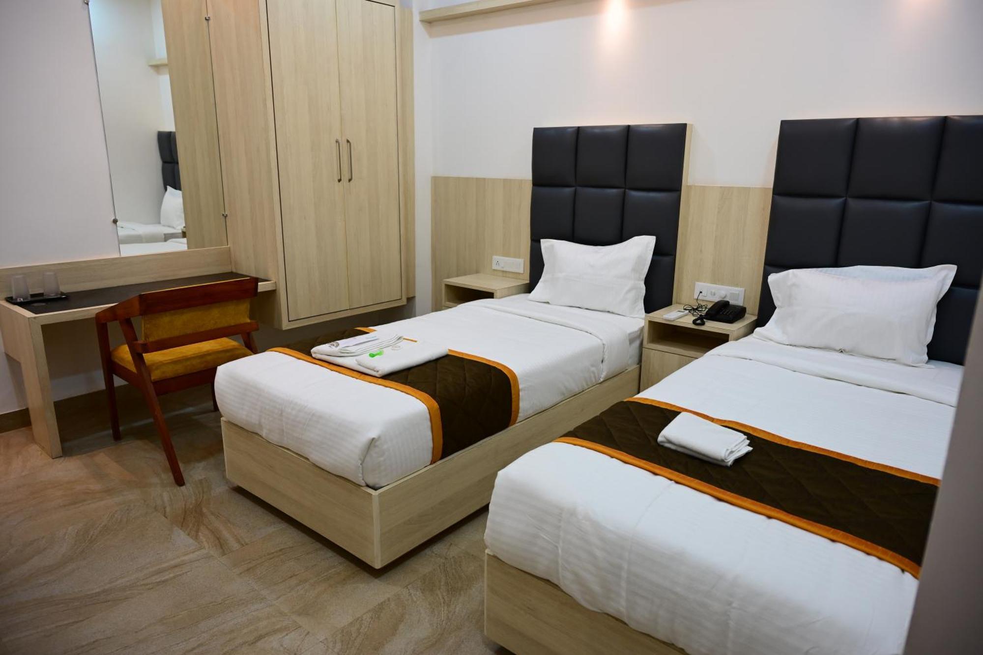 Unnati Stay Inn Vijayapura Bijāpur 외부 사진